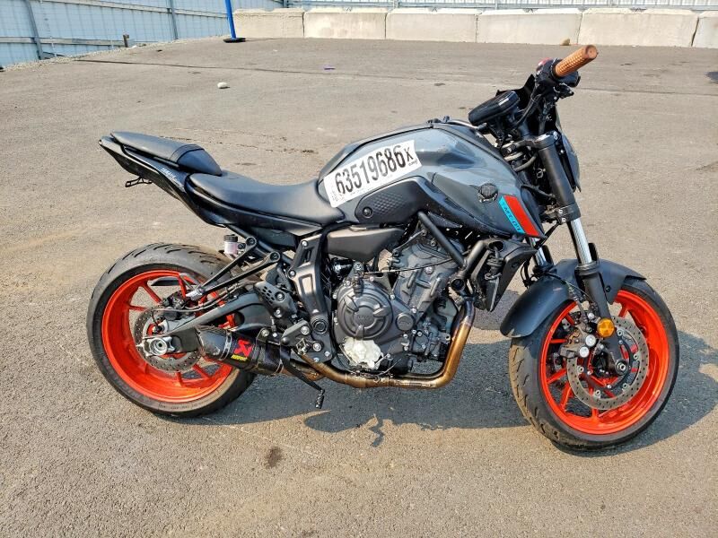 2021 YAMAHA MTN690