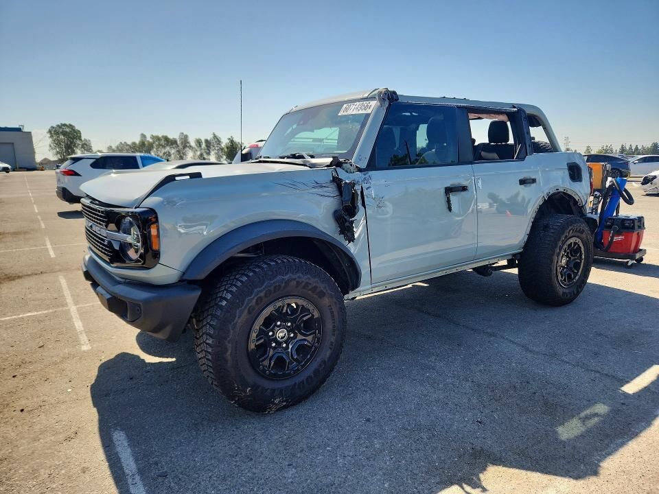 2022 FORD Bronco