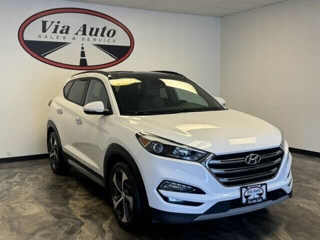 2017 HYUNDAI Tucson