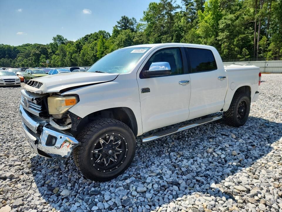 2015 TOYOTA Tundra
