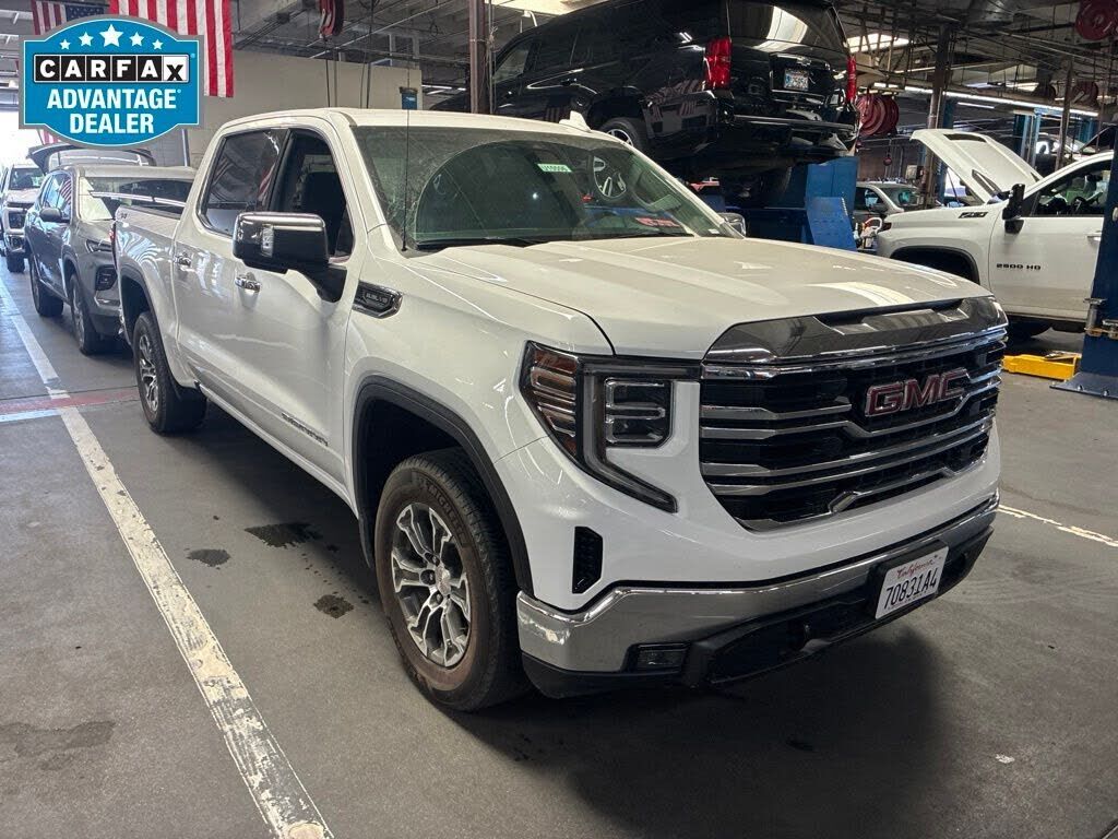 2025 GMC Sierra