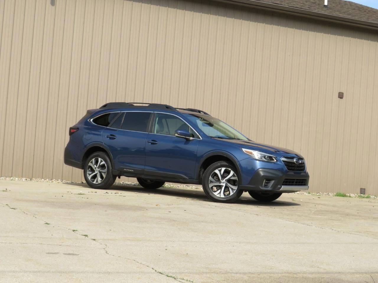 2022 SUBARU Outback