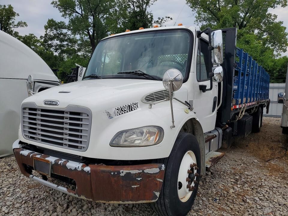 2016 FREIGHTLINER M2