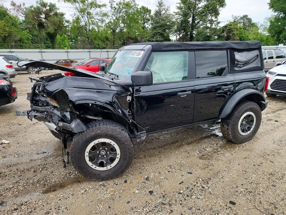 2021 FORD Bronco
