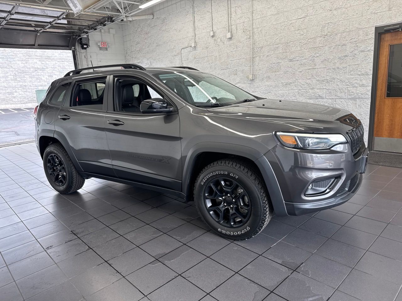 2022 JEEP Cherokee