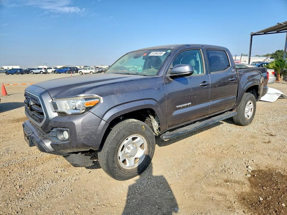 2018 TOYOTA Tacoma