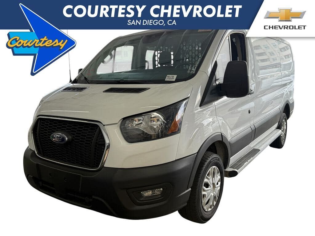 2025 FORD Transit