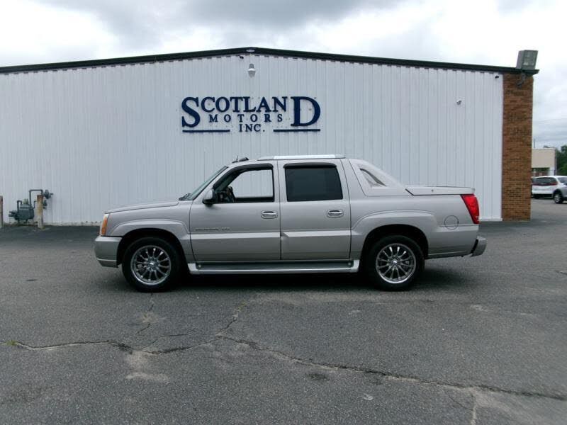 2005 CADILLAC Escalade