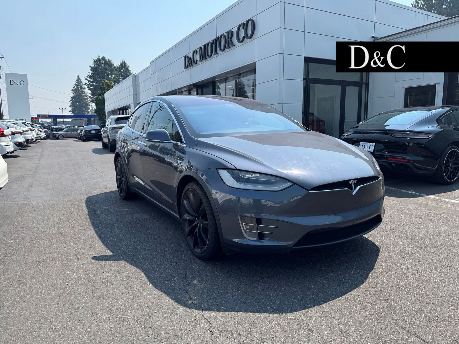 2020 TESLA Model X