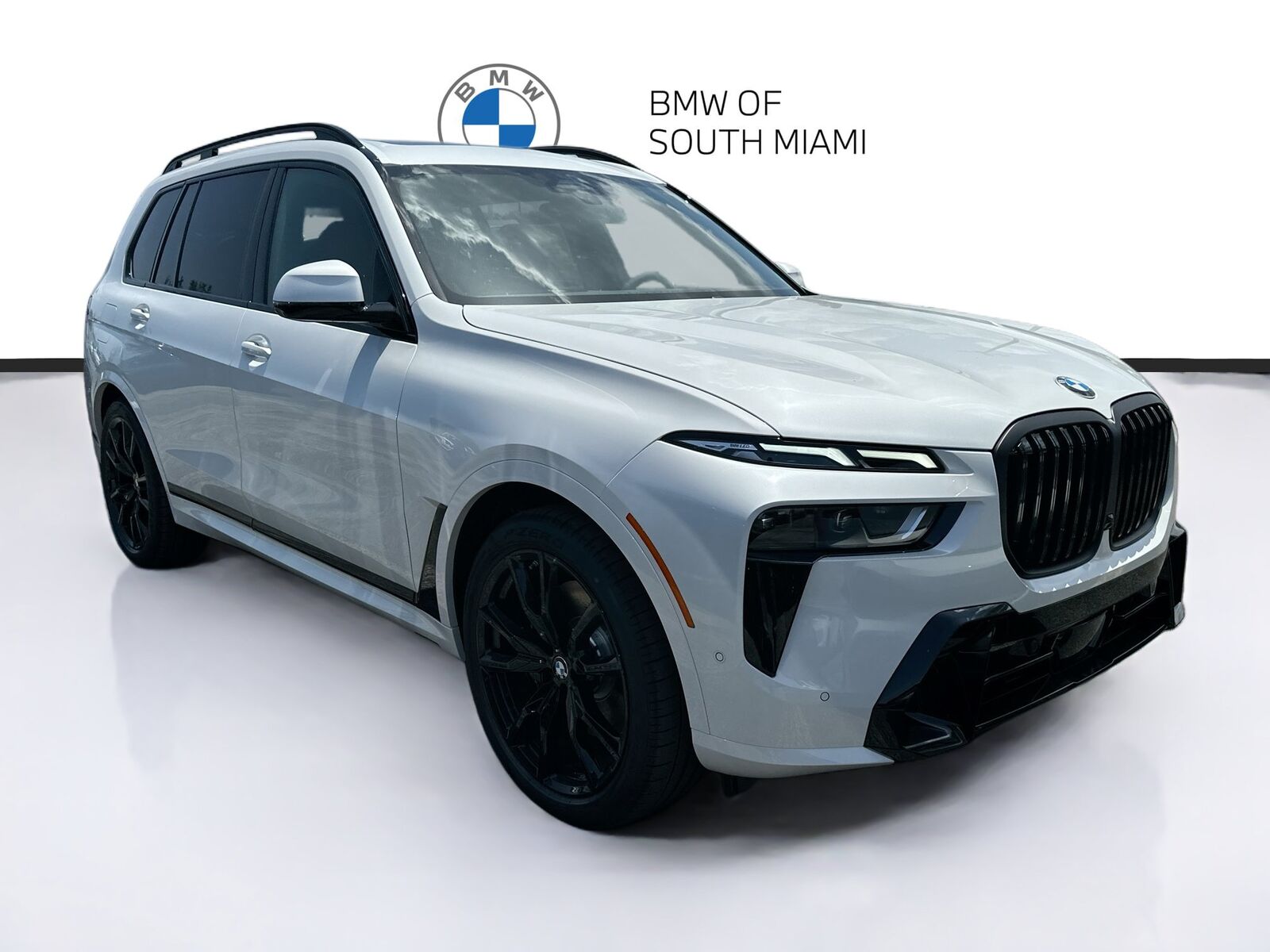 2027 BMW X7