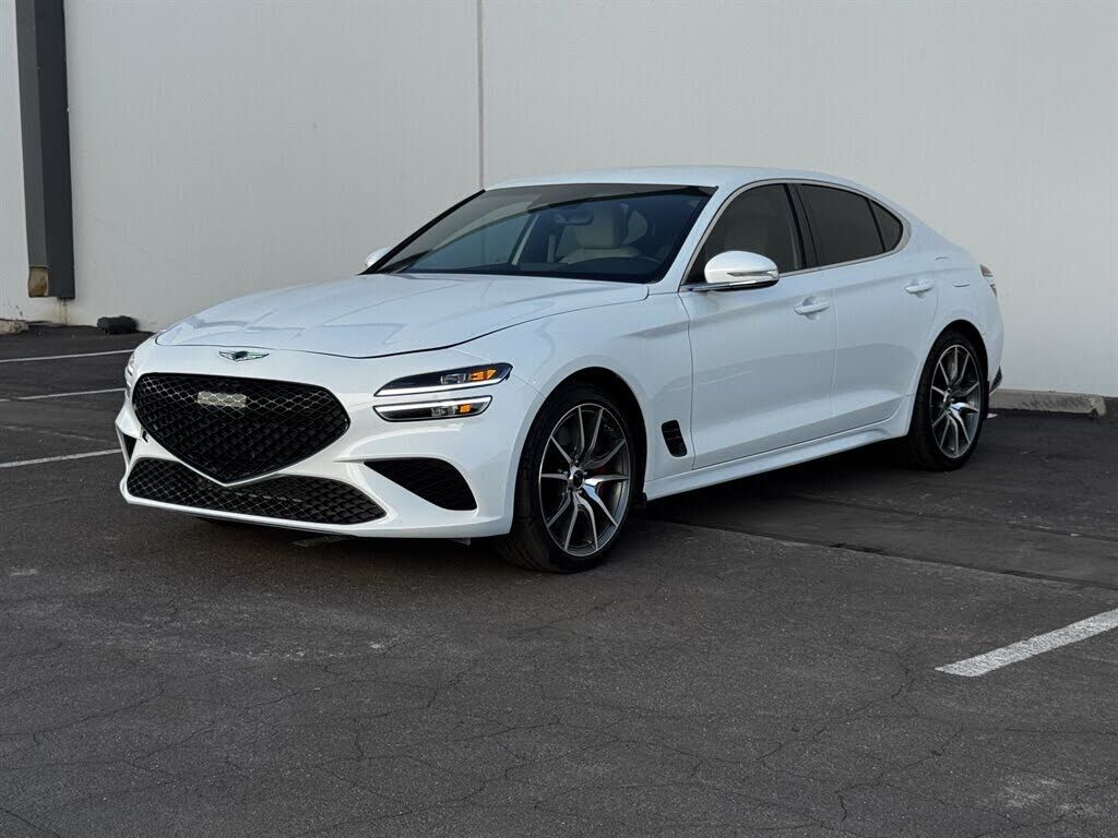 2025 GENESIS G70