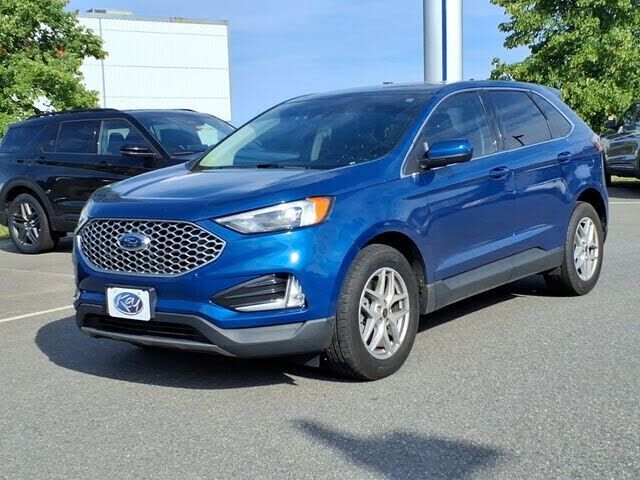 2023 FORD Edge