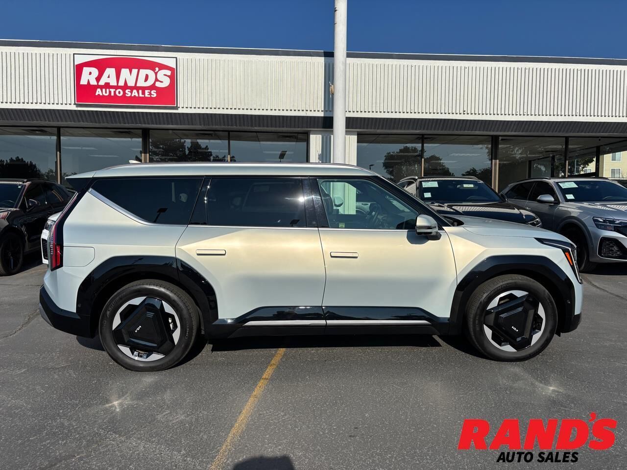 2024 KIA EV9