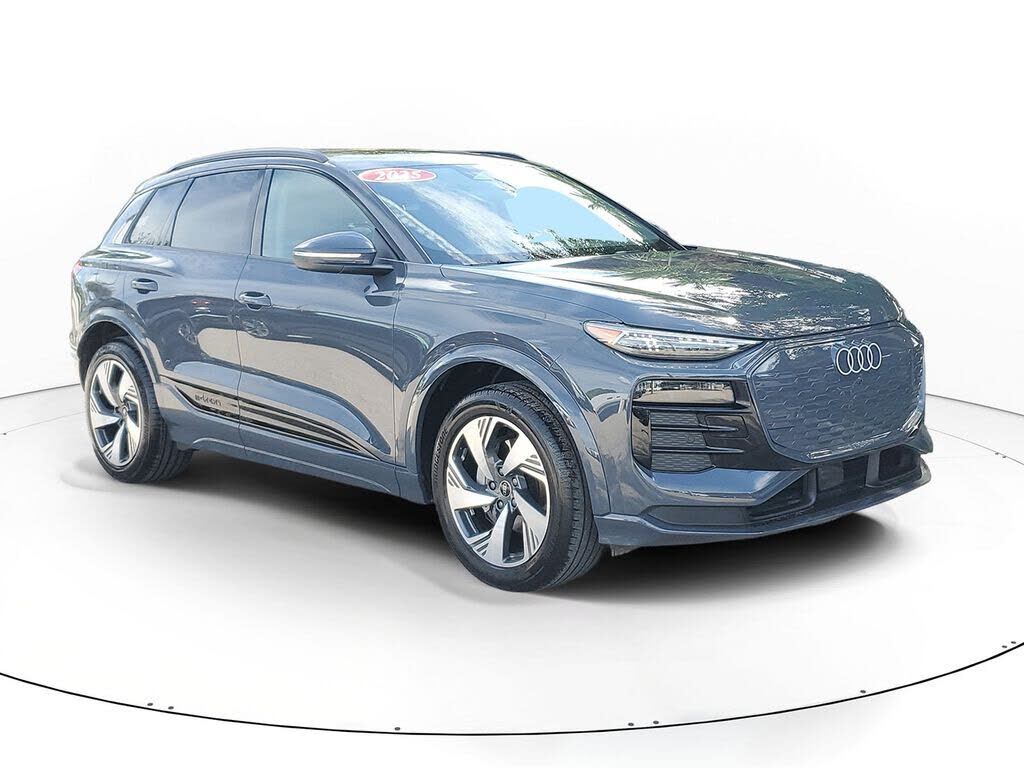 2025 AUDI Q6