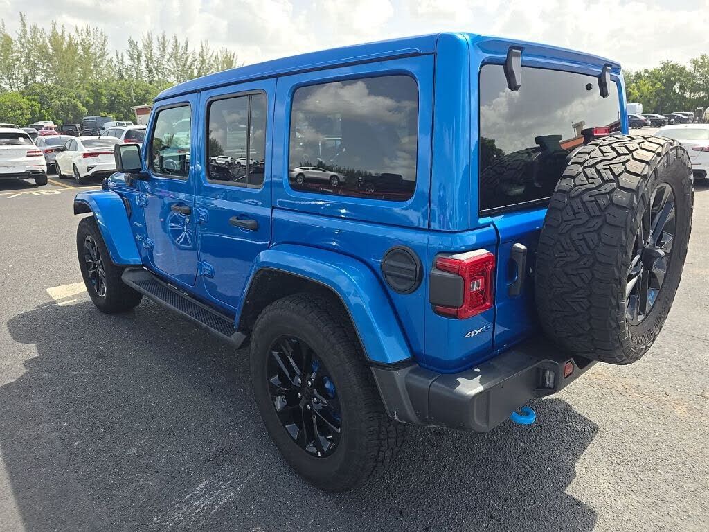 2022 JEEP Wrangler