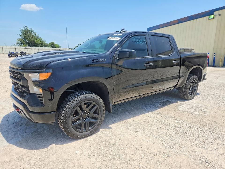 2024 CHEVROLET Silverado