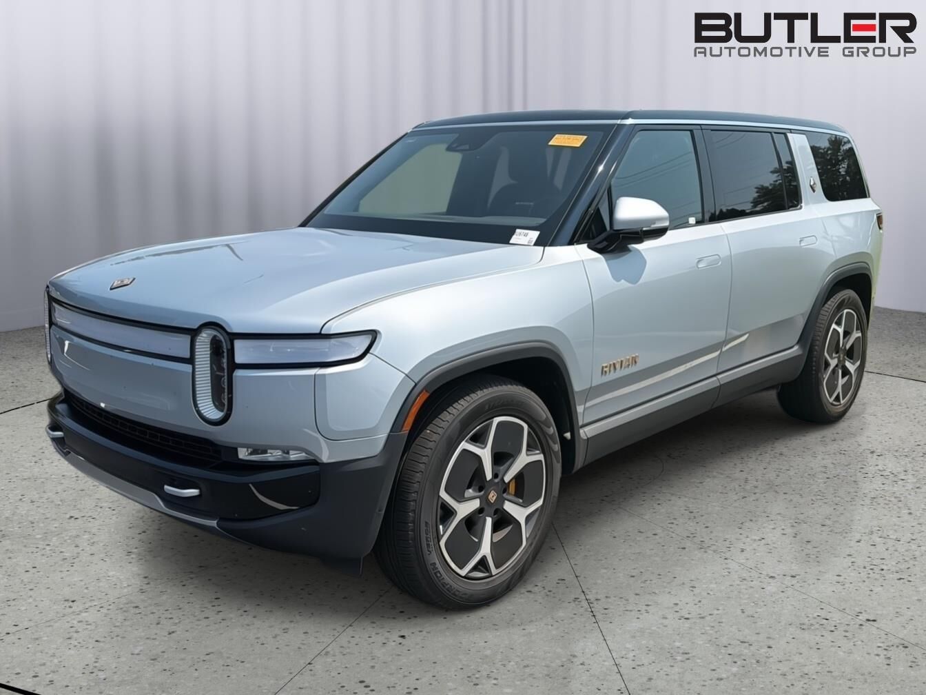2024 RIVIAN R1S