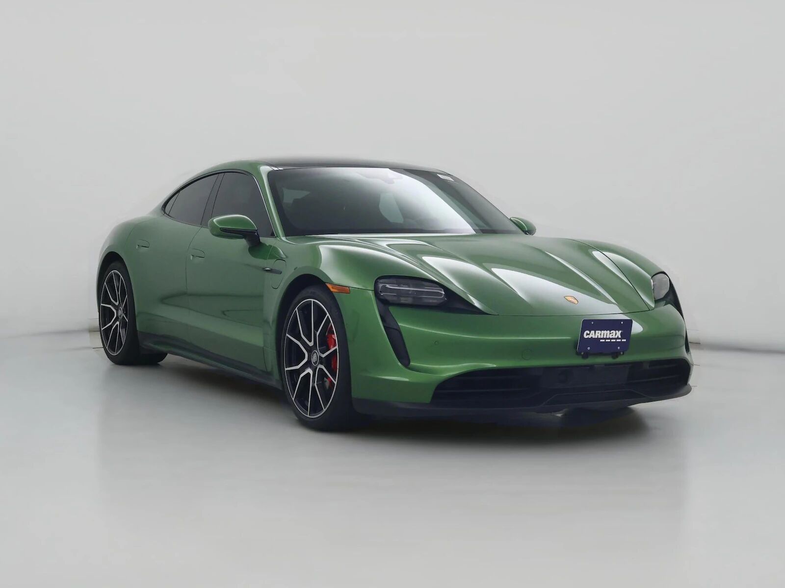 2023 PORSCHE Taycan