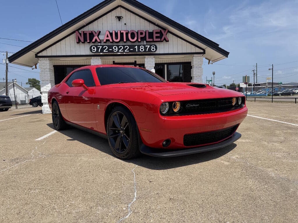 2019 DODGE Challenger