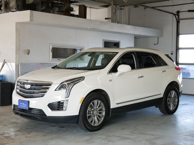2017 CADILLAC XT5