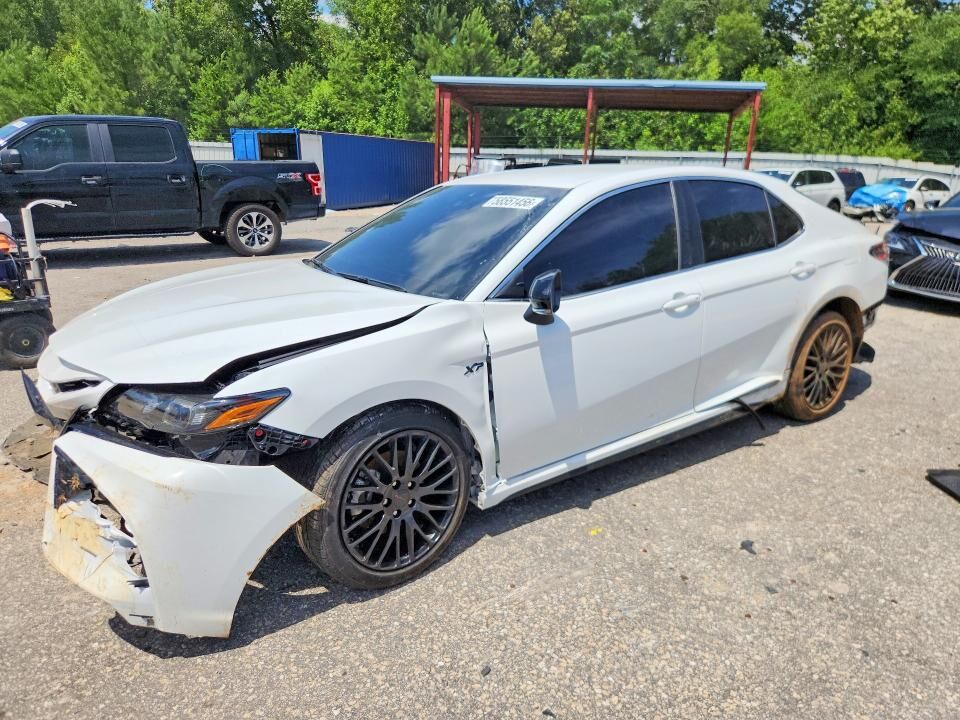 2024 TOYOTA Camry