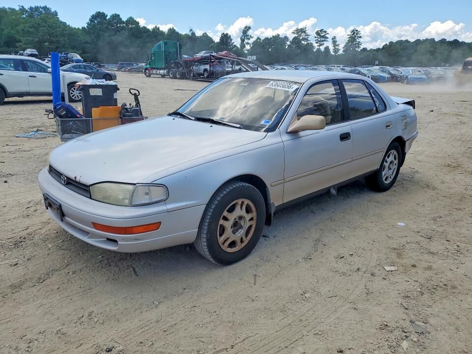 1994 TOYOTA Camry