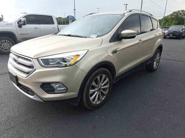 2017 FORD Escape