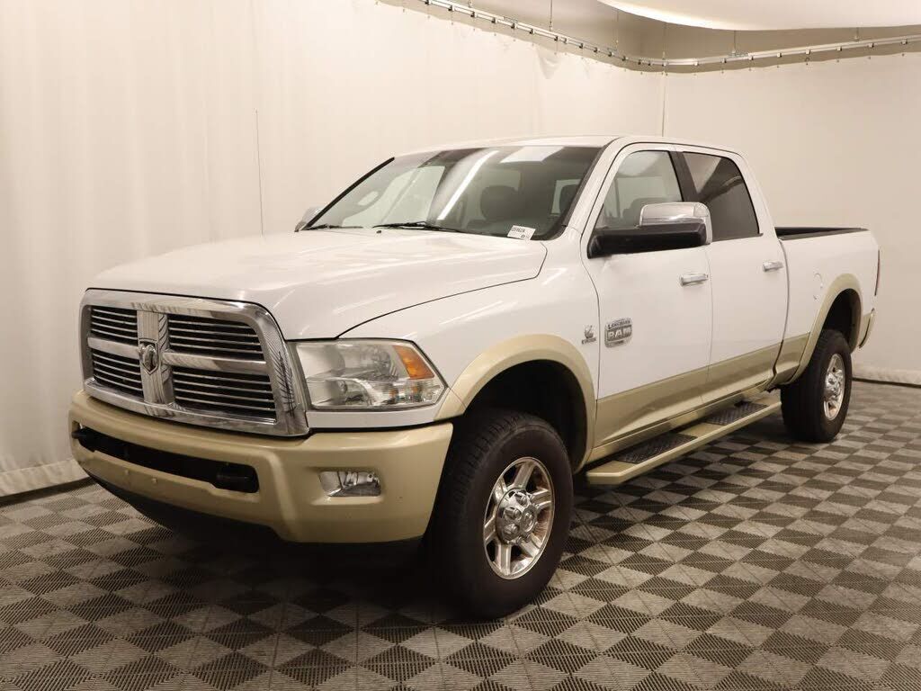 2012 DODGE Ram