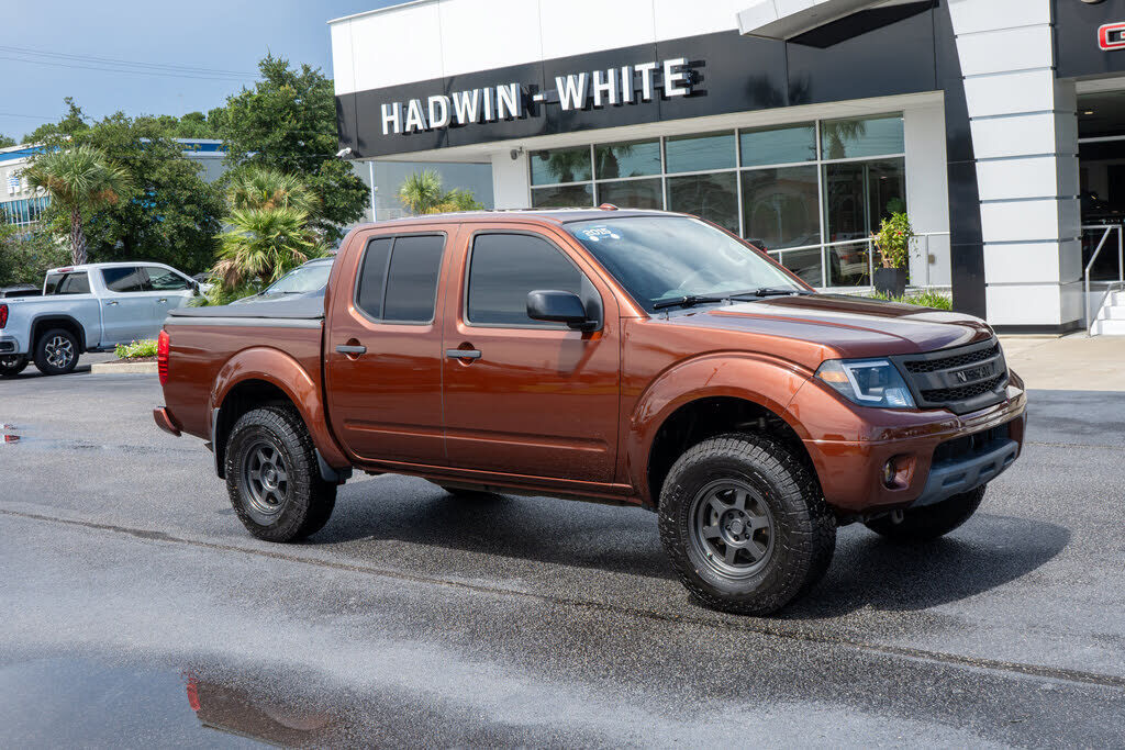 2016 NISSAN Frontier