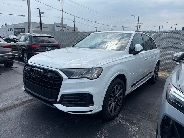 2023 AUDI Q7