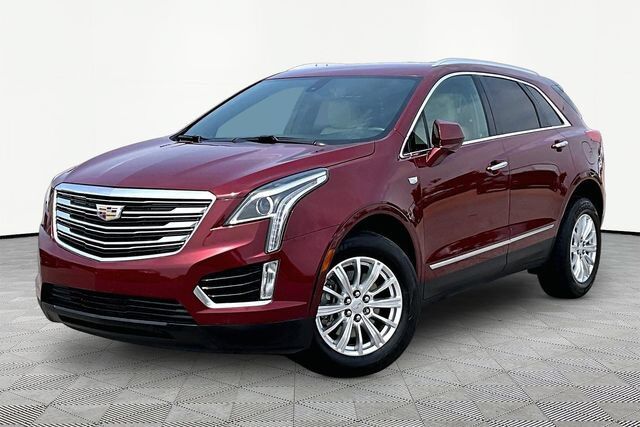 2017 CADILLAC XT5