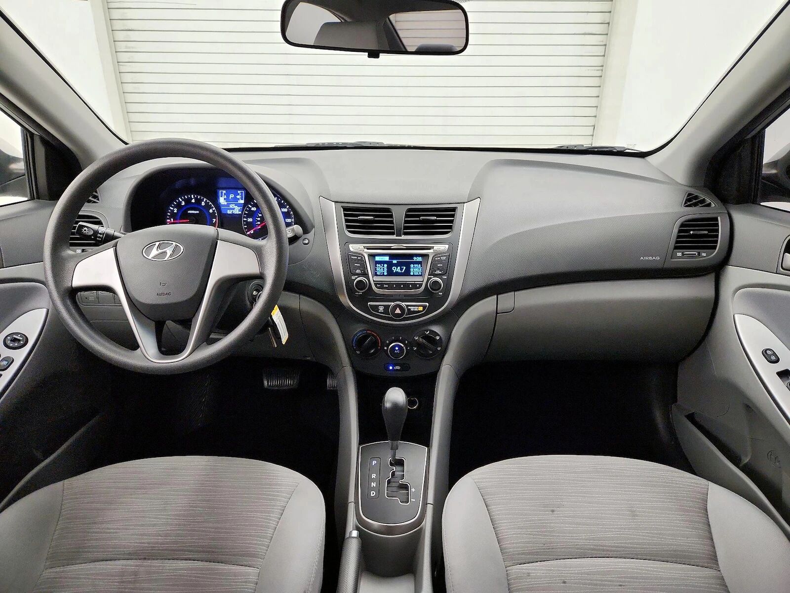 2017 HYUNDAI Accent