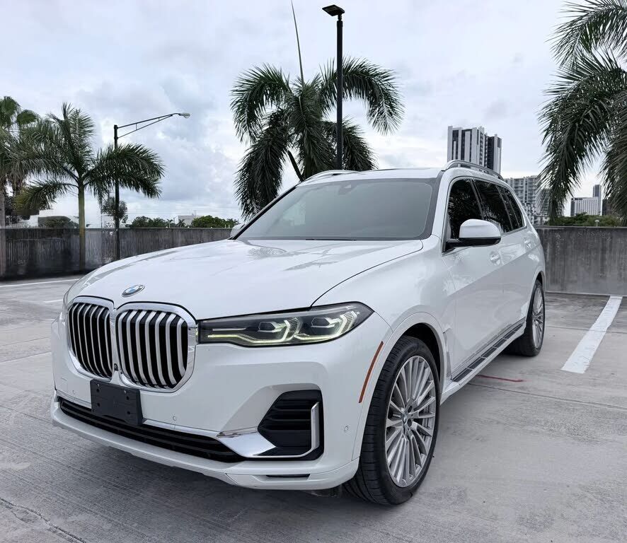 2020 BMW X7