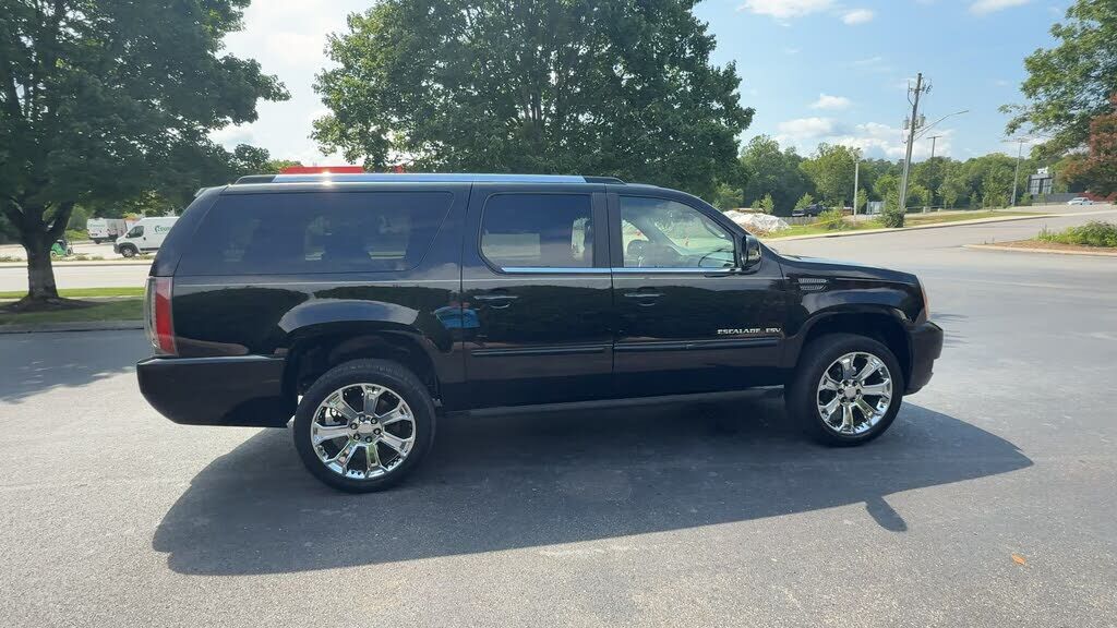 2013 CADILLAC Escalade