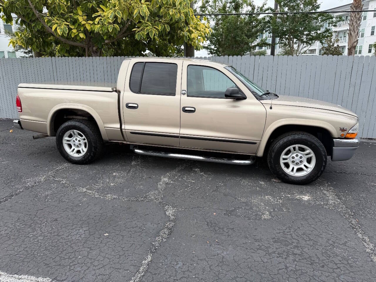 2004 DODGE Dakota