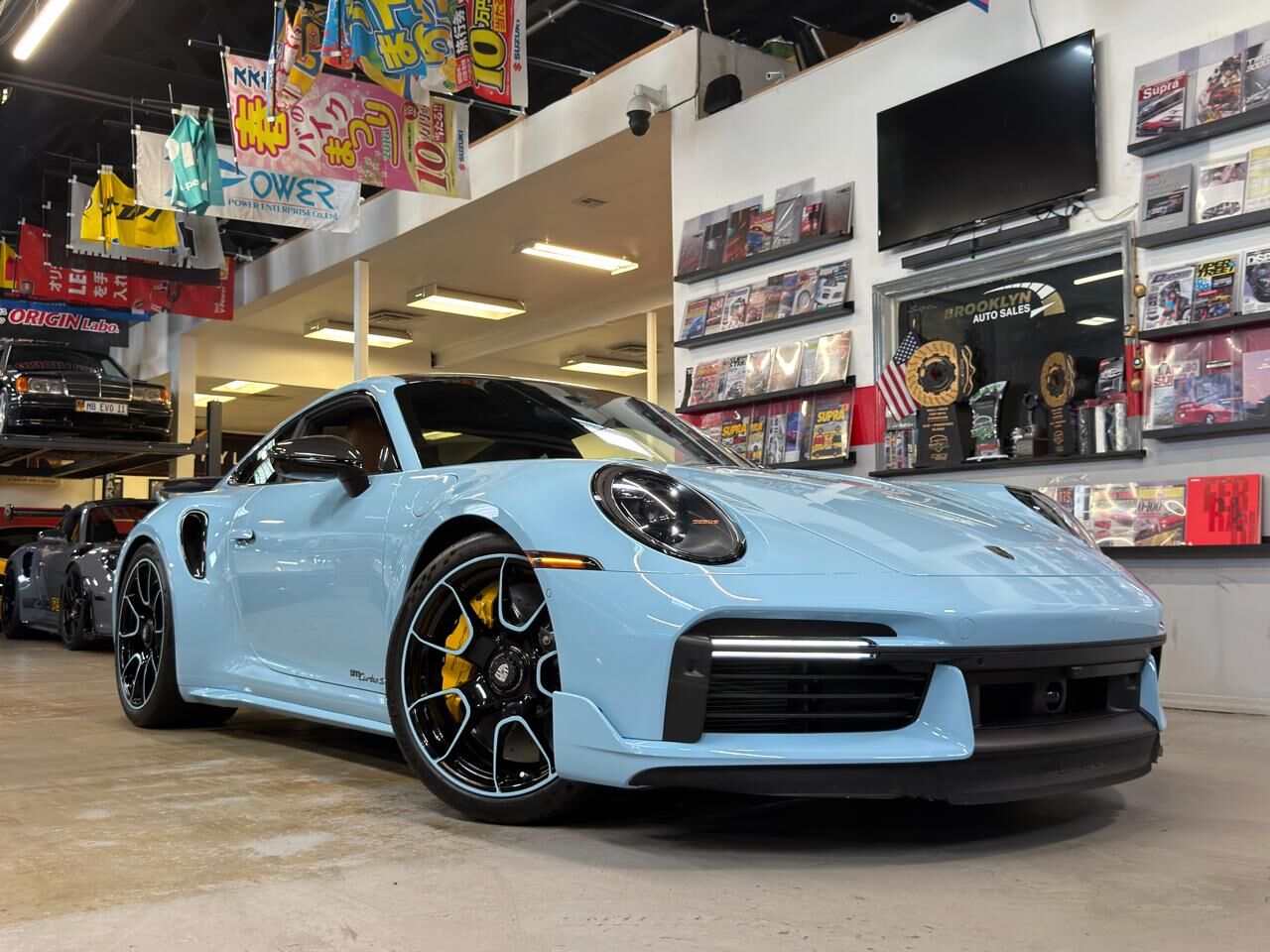 2023 PORSCHE 911