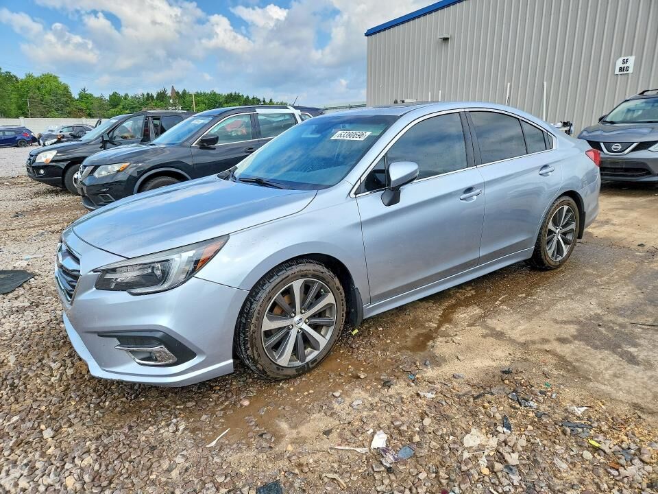 2018 SUBARU Legacy