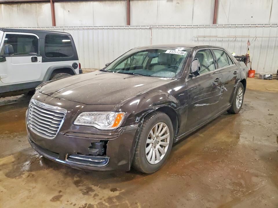 2013 CHRYSLER 300