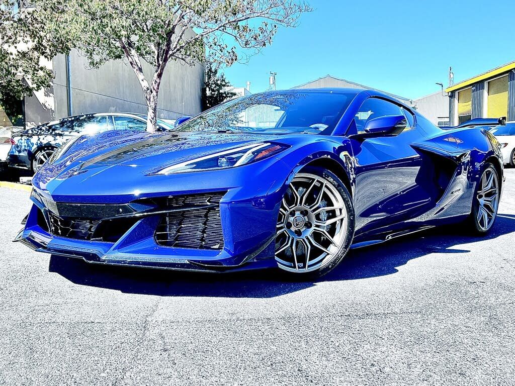 2025 CHEVROLET Corvette