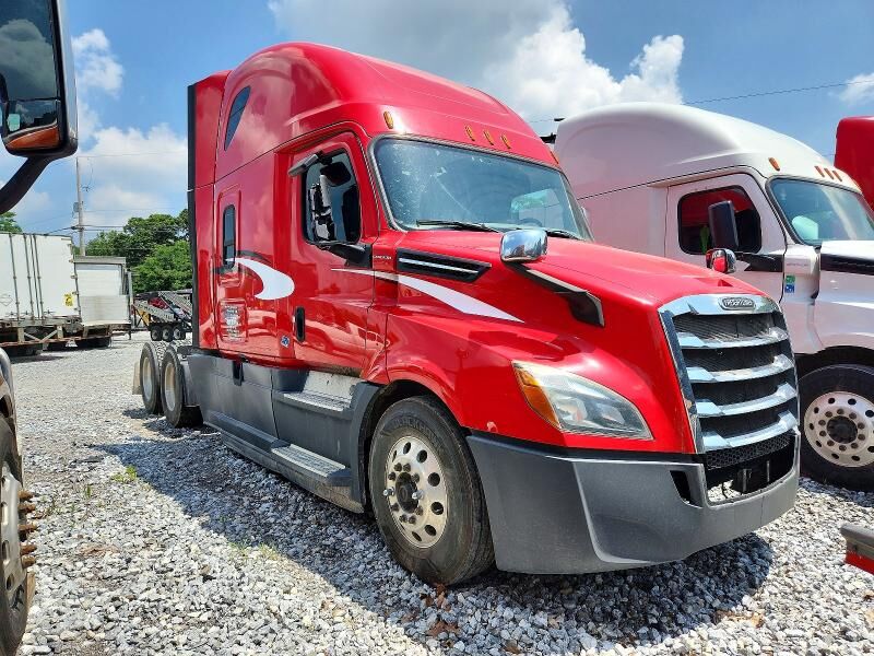 2019 FREIGHTLINER New Cascadia 126" Sleepercab