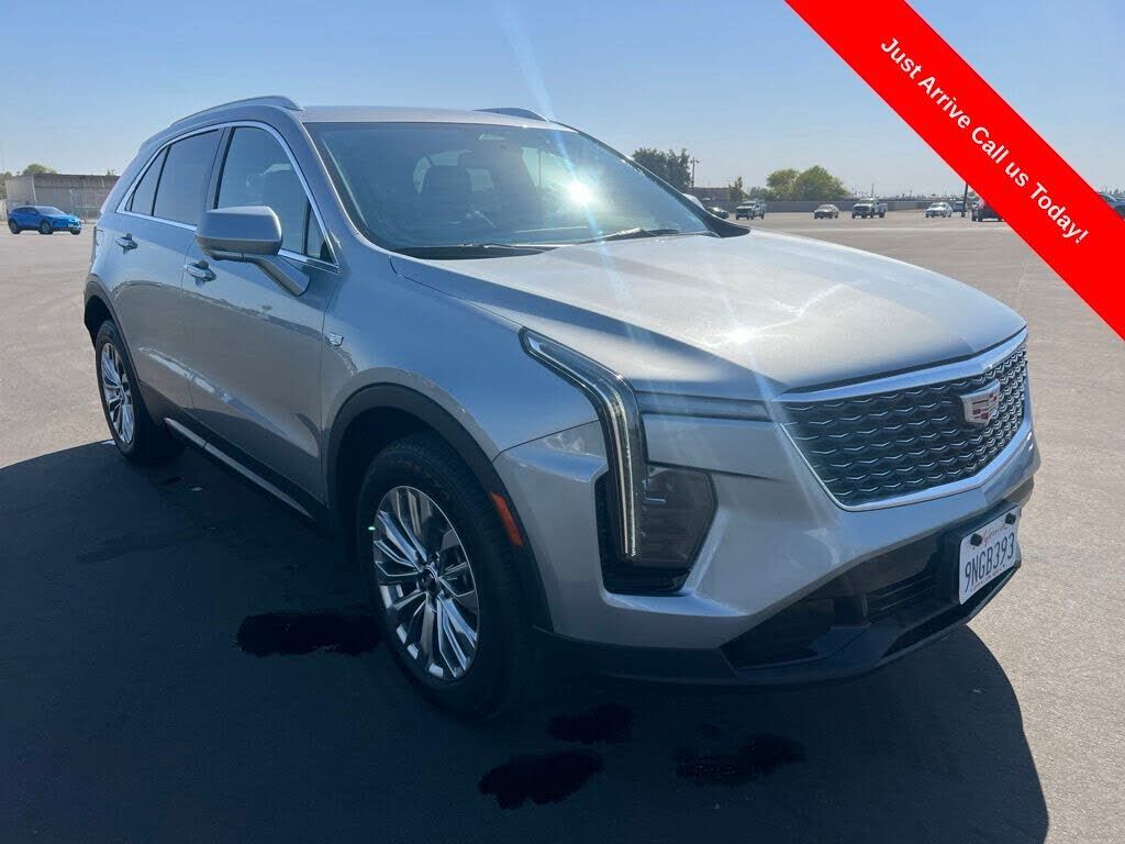 2025 CADILLAC XT4