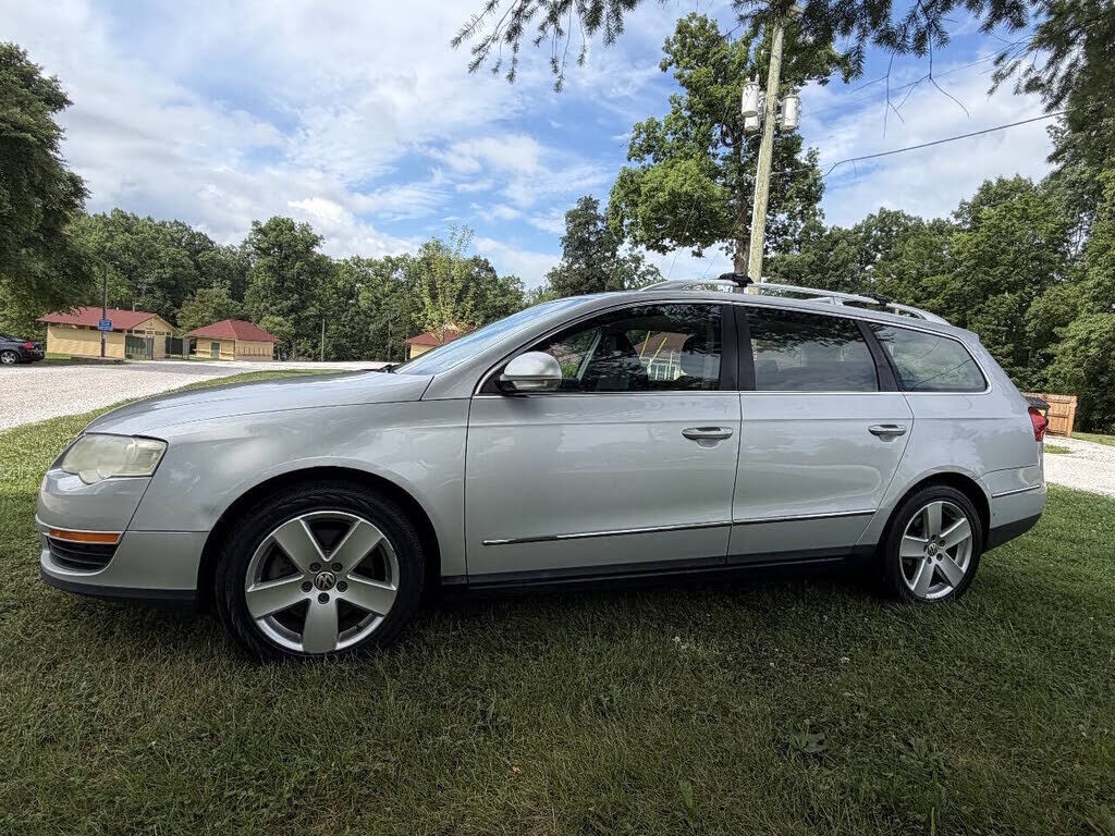 2009 VOLKSWAGEN Passat