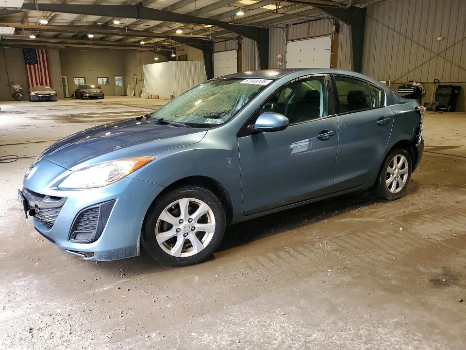 2010 MAZDA Mazda3