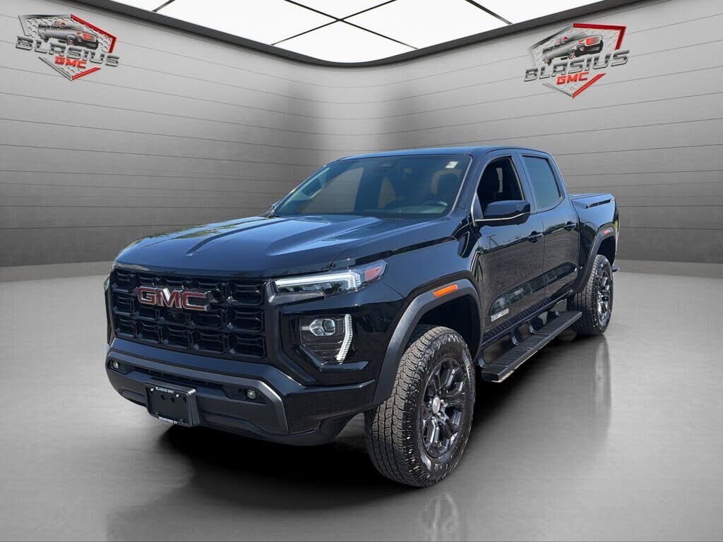 2024 GMC Canyon
