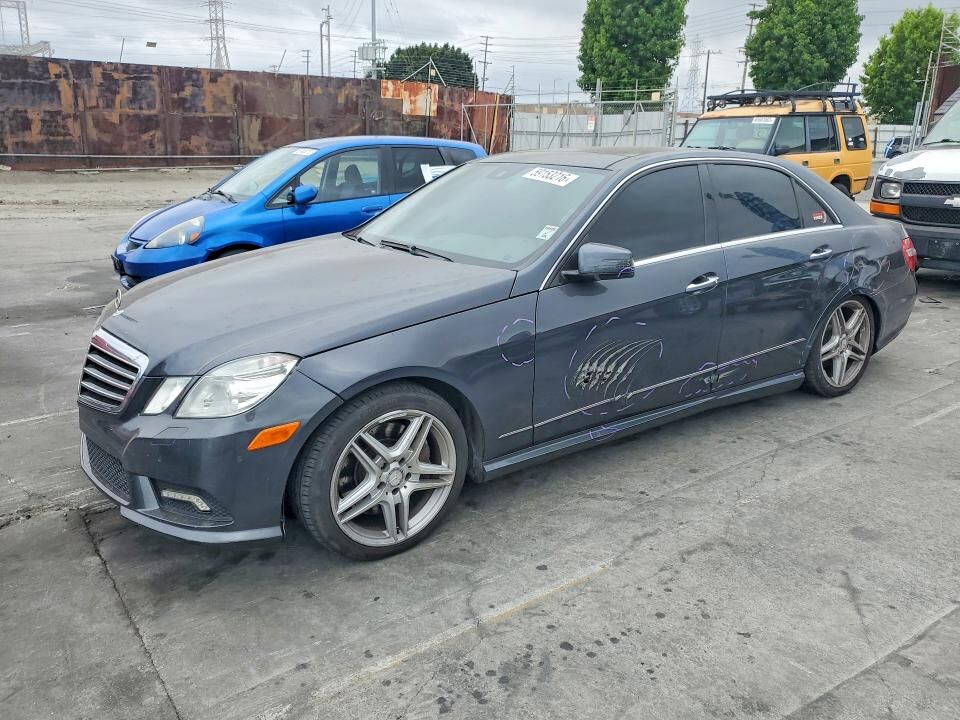 2011 MERCEDES-BENZ E-Class