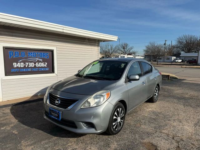 2014 NISSAN Versa
