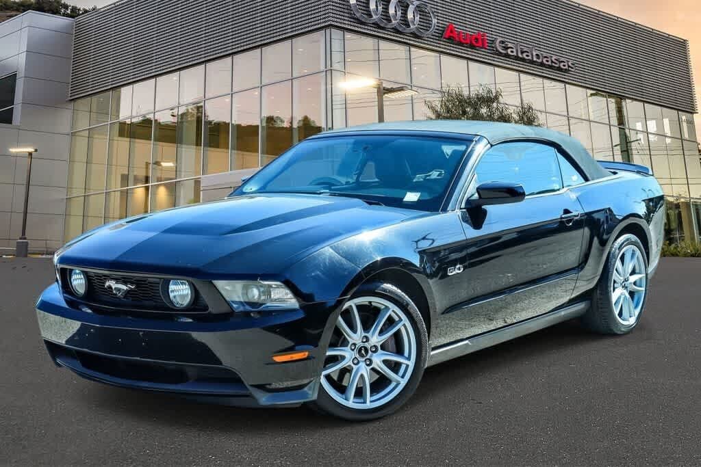 2011 FORD Mustang