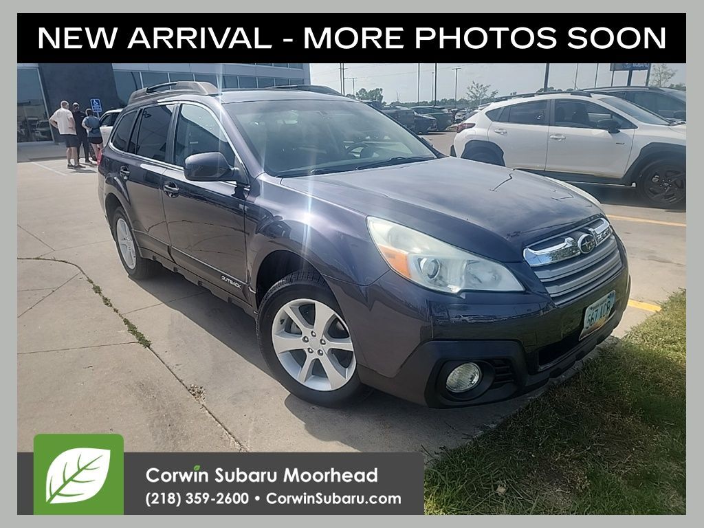 2013 SUBARU Outback