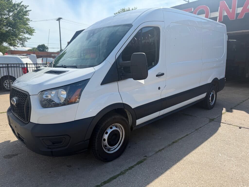 2022 FORD Transit