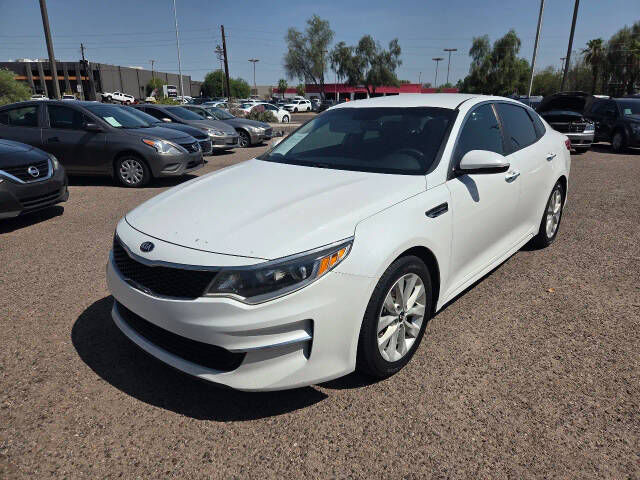2018 KIA Optima